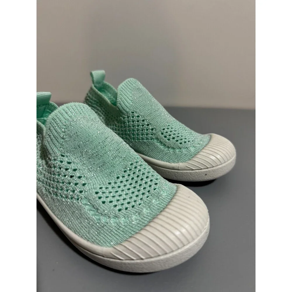 Cat & Jack Girl's Water Shoes Mesh Green Size 8